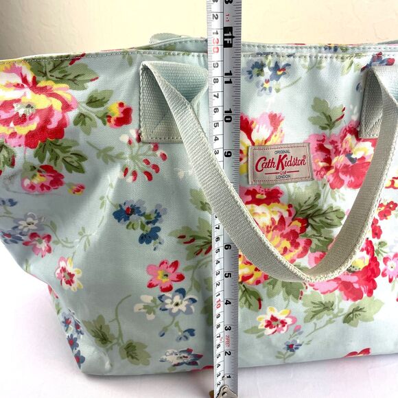 ~ Rare Cath Kidston XL Bag Tote Floral Coated Blue Handles Snap Zip Lined Pocket - Picture 6 of 16